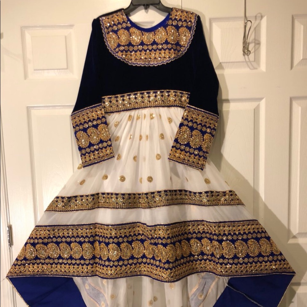 Dress traditional